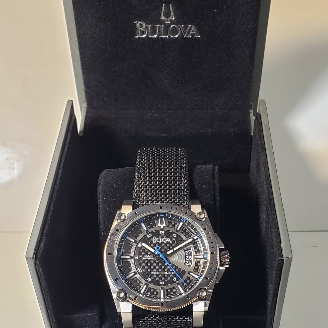 Bulova Precisionist 96B132 12072 - Imagen 2