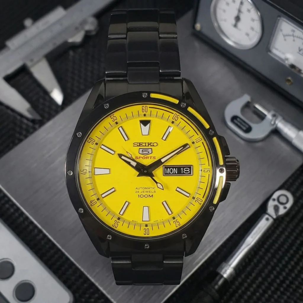 Seiko 5 Sports SRP159 12221